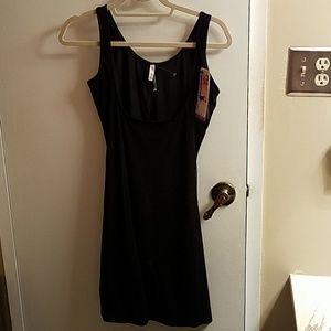 NWT Spanx Open Bust Mid Thigh Shaper 1X